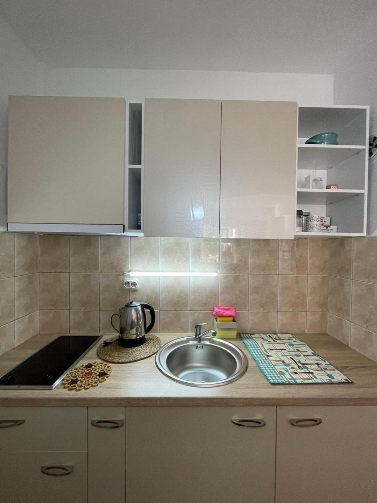 Hana Apartment โอครีด ภายนอก รูปภาพ