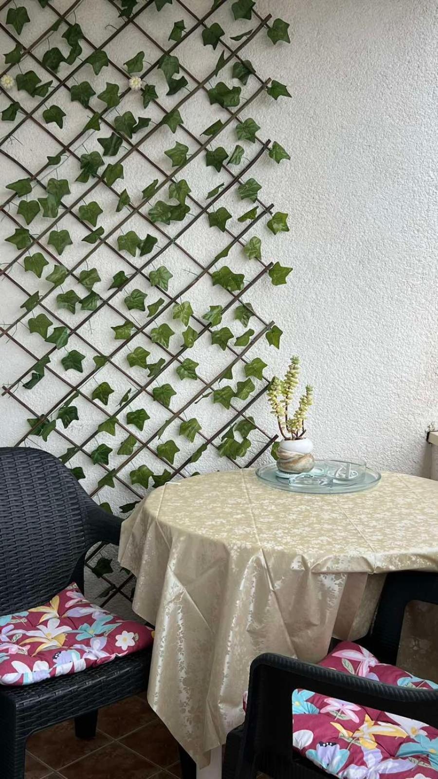 Hana Apartment โอครีด ภายนอก รูปภาพ